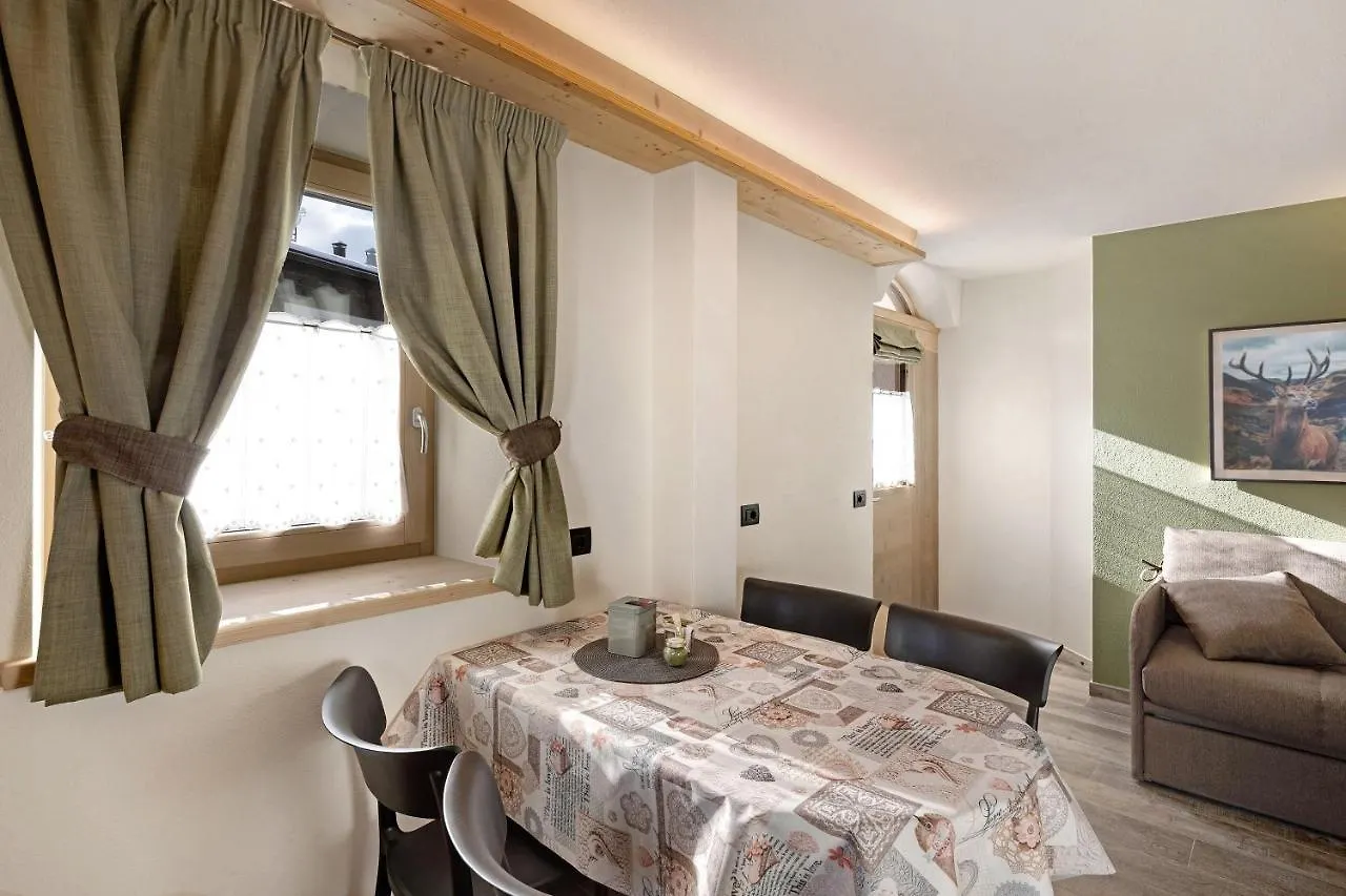 Petalo Rosina'S Home ليفينو شقة